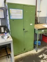 1 metal tool cabinet