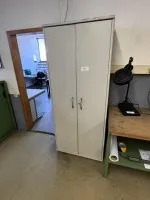 1 шкаф для документов