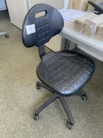 1 draaibare bureaustoel