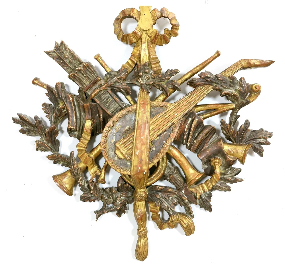 Ornamente, Wanddekor oder Supraporte, Holz geschnitzt und vergoldet, wohl Frankreich, Louis XVI, 2. Hälfte 18. Jh., ein Paar Allegorie der…