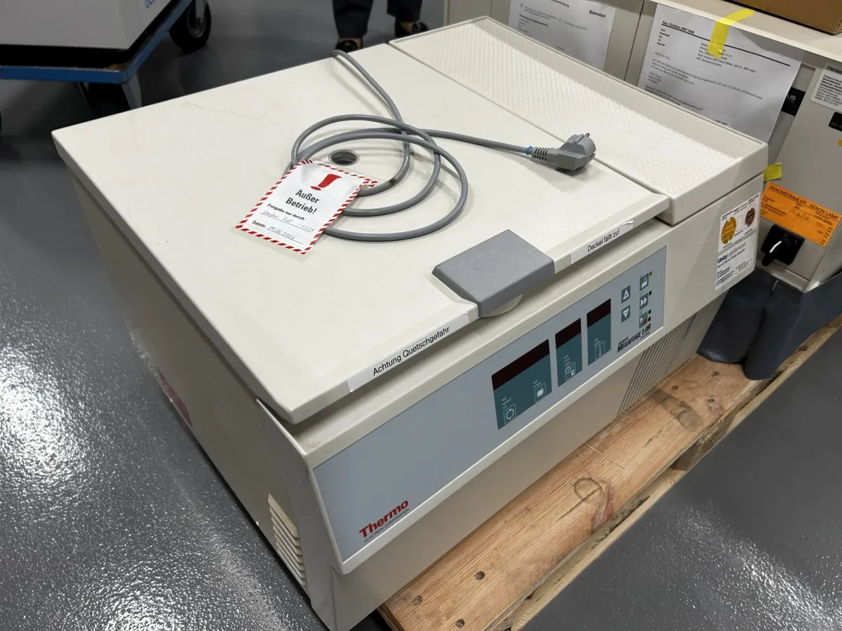 Chlazená centrifuga Thermo Megafuge 1.0R