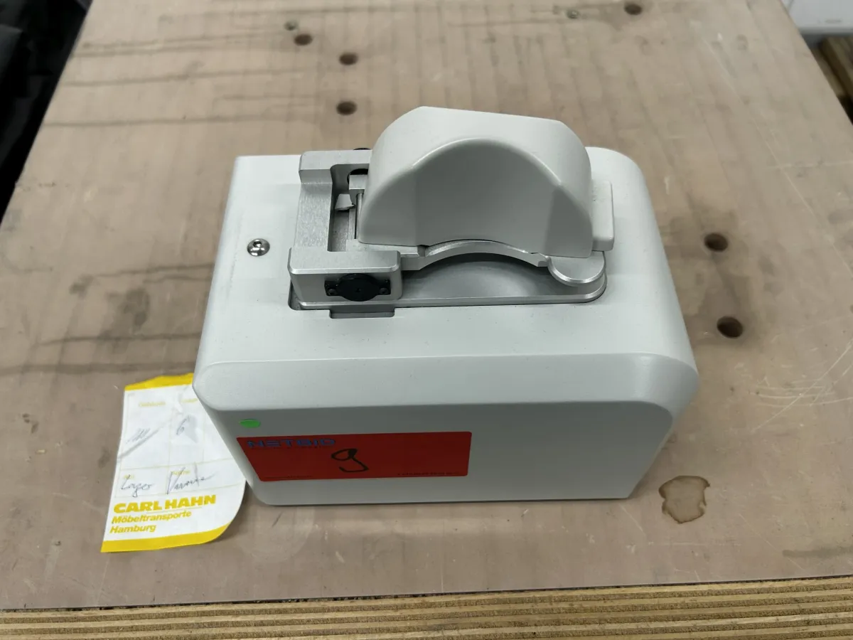 Spektrofotometr Thermo Scientific NanoDrop 2000