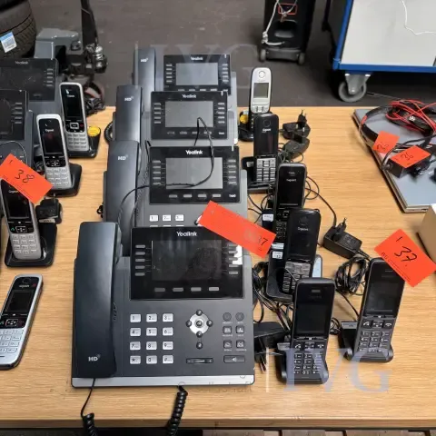 Partia telefonów systemowych YEALINK