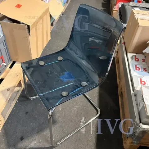 Freischwinger IKEA
