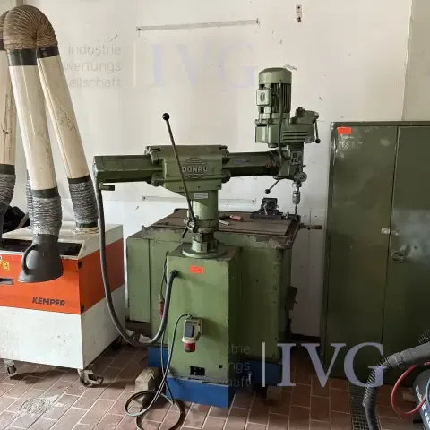 DONAU DR13G radial drilling machine
