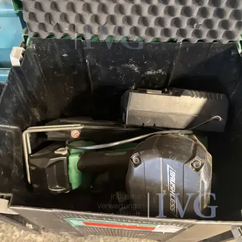 Аккумуляторный гвоздезабивной пистолет HIKOKI NR1890DBCL