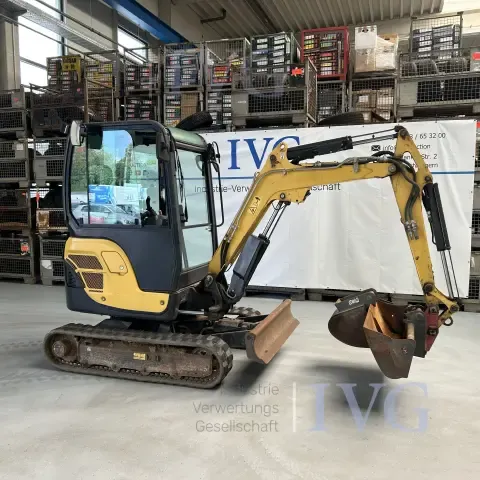 Mini-Bagger YANMAR SV22 CR