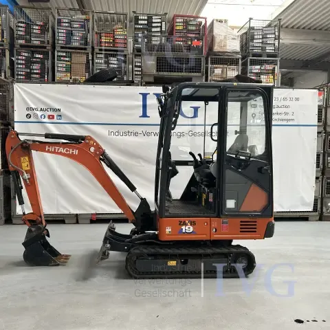 Minirypadlo HITACHI ZX19-6 CR