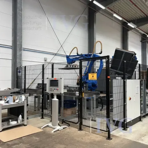 Robotcel voor blikstapelinstallatie op pallet THULL