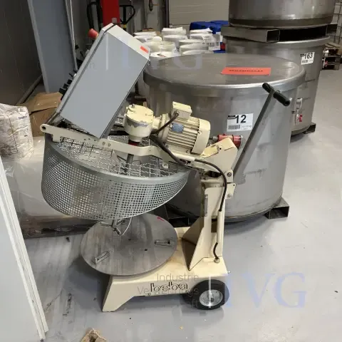 Mobile mixer BEBA B53