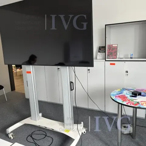 Platte televisie SAMSUNG QB75B