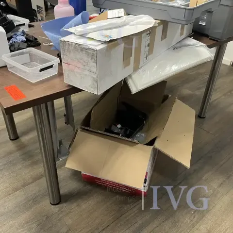 Стол