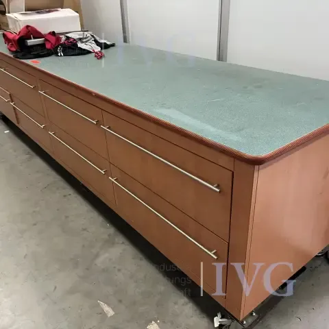 Сервант