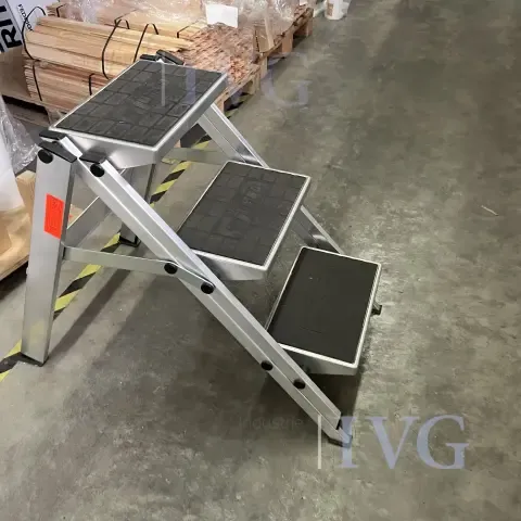 Escabeau en aluminium JUMBO
