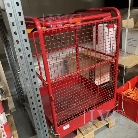 Panier de travail (rouge)