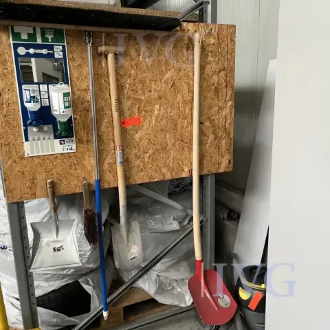 Posten Handarbeitsgeräte