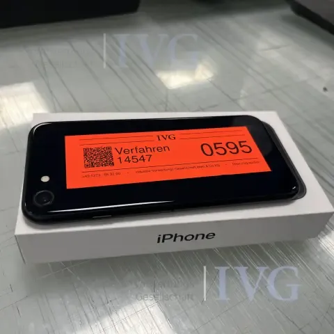 Smartfon APPLE iPhone SE