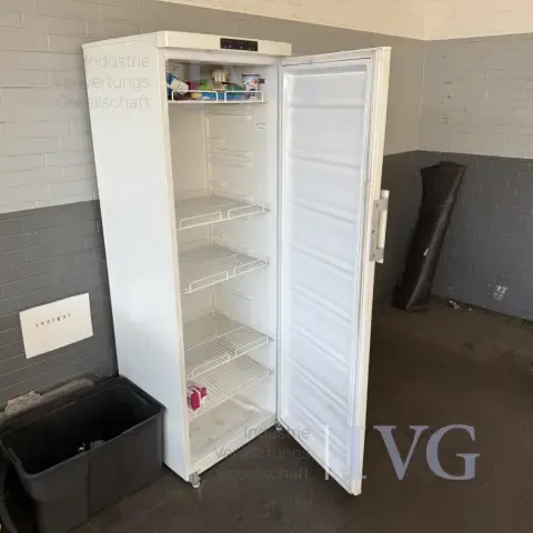 Refrigerator WHIRLPOOL