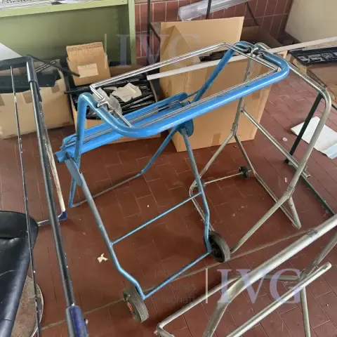 Stojak na odpady (niebieski)