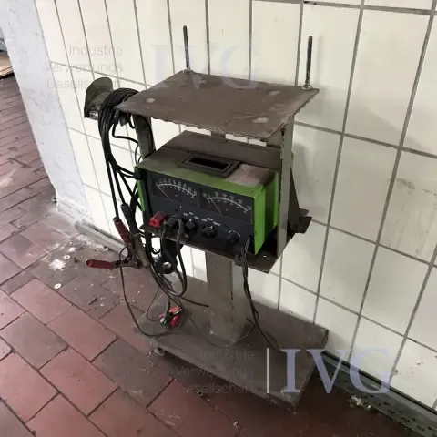 Accu- en dynamotestapparaat BOSCH