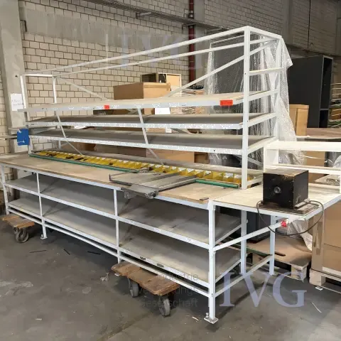 Work table for packing hardware bags