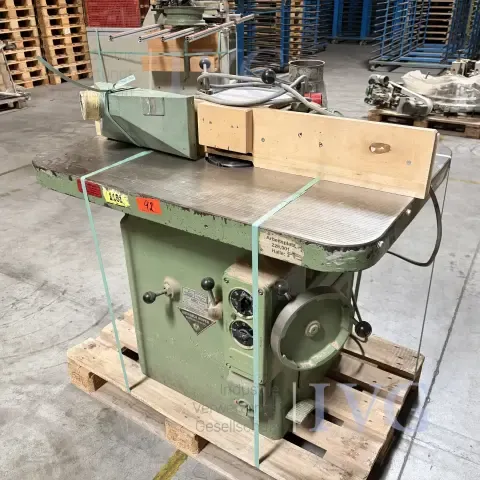 Tafelfreesmachine BÄUERLE SFM