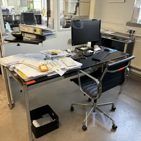 Bureau USM HALLER