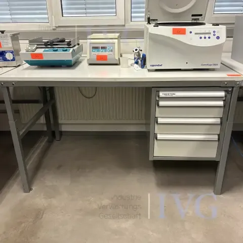 Stół roboczy TRESTON