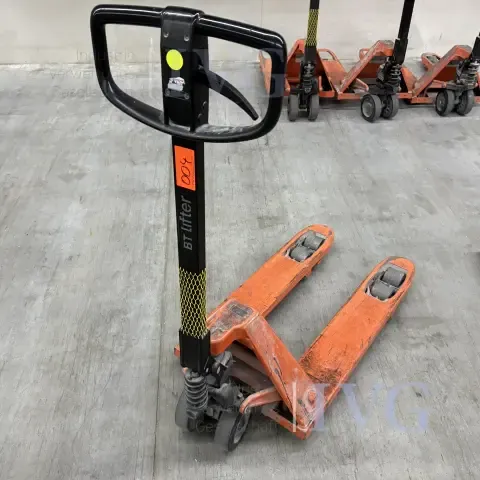 Pallet truck BT LHM230