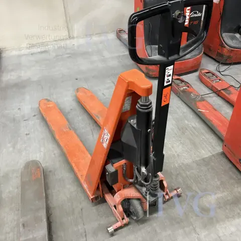 Elektrický vysokozdvižný paletový vozík BT HHL100