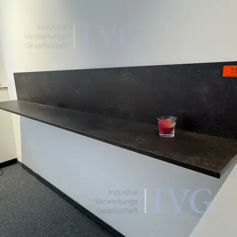 Wall shelf