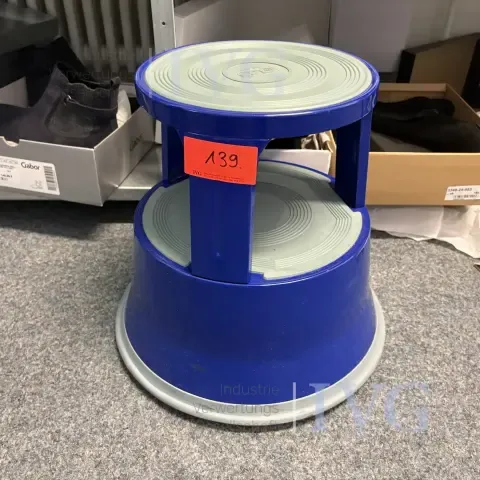 Rolling step