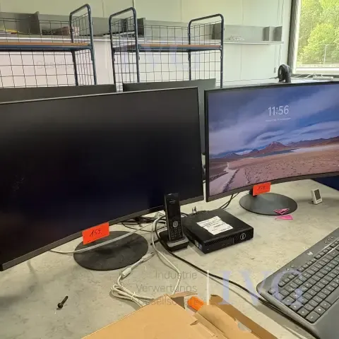 Flat screens SAMSUNG