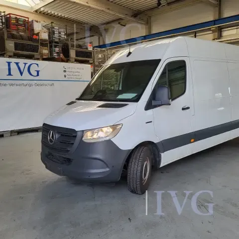 Фургон MERCEDES-BENZ eSprinter