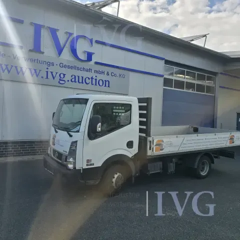 Open bakwagen NISSAN NT400