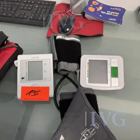 Blood pressure monitor