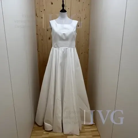 Brautkleid ELEMENTAR BRAUTKLEIDER Polarmeer