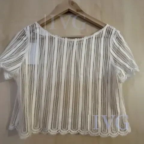Top de mariée ELEMENTAR BRAUTKLEIDER Solea