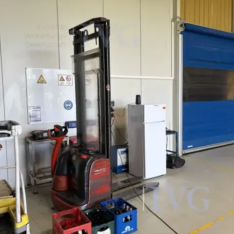 Electric pallet truck LINDE L12