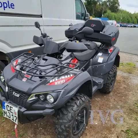 Zemědělský traktor TBG Blade 1000 EFI EPS