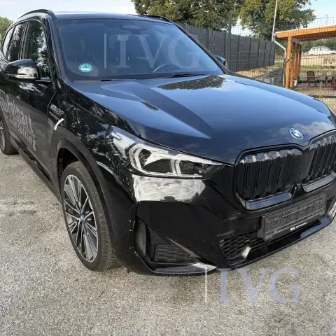Stationwagen BMW iX1 xDrive30