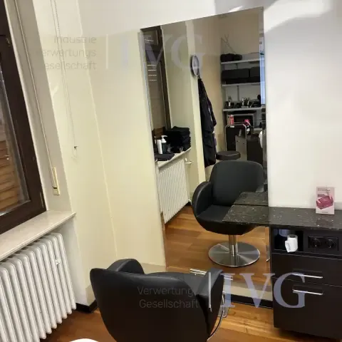 Frisierplätze