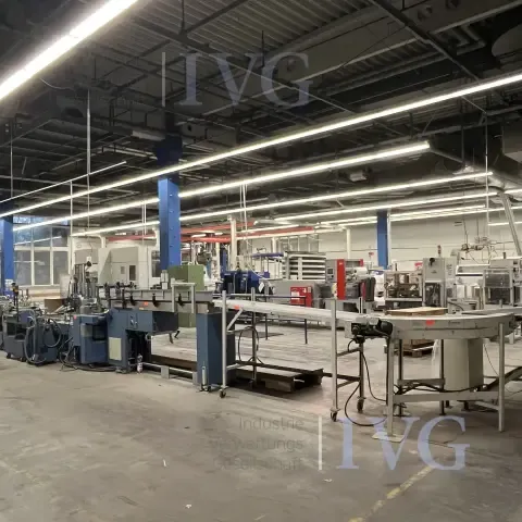 Automatická linka pro fóliování a expedici BUHRS 4000