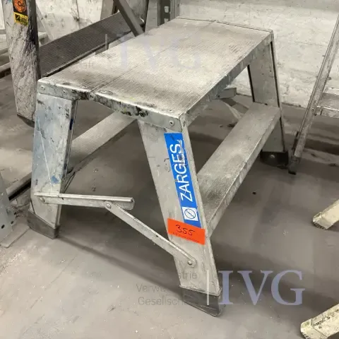 Marchepied en aluminium ZARGES