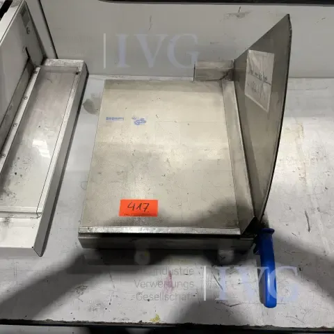 Paper cutting machine EBA 1043