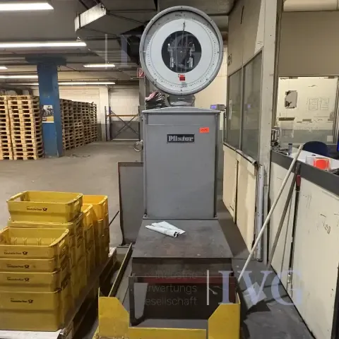 Balance à inclinaison PFISTER
