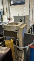 1 machine d'électroérosion à fil Mitsubishi FA30M, année 2002 avec commande Mitsubishi W21FA-2