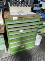 1 metal tool drawer cabinet, 8 drawers with tool holders and machine tools
