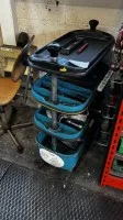 1 chariot d'atelier Schneider