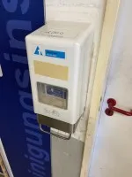 2 Hygiënedispensers - Ophalen na goedkeuring